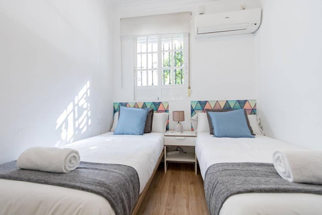 Justino Triana Central Suites by Valcambre Sevilla Exterior foto